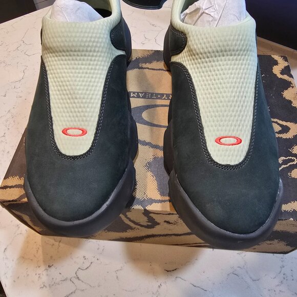 Oakley Factory Team Flesh x Brain Dead Mens Size 13 Sandals Mule Slide NEW RARE - Picture 3 of 14